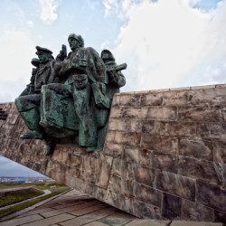  mg 1257 edit www 20100320